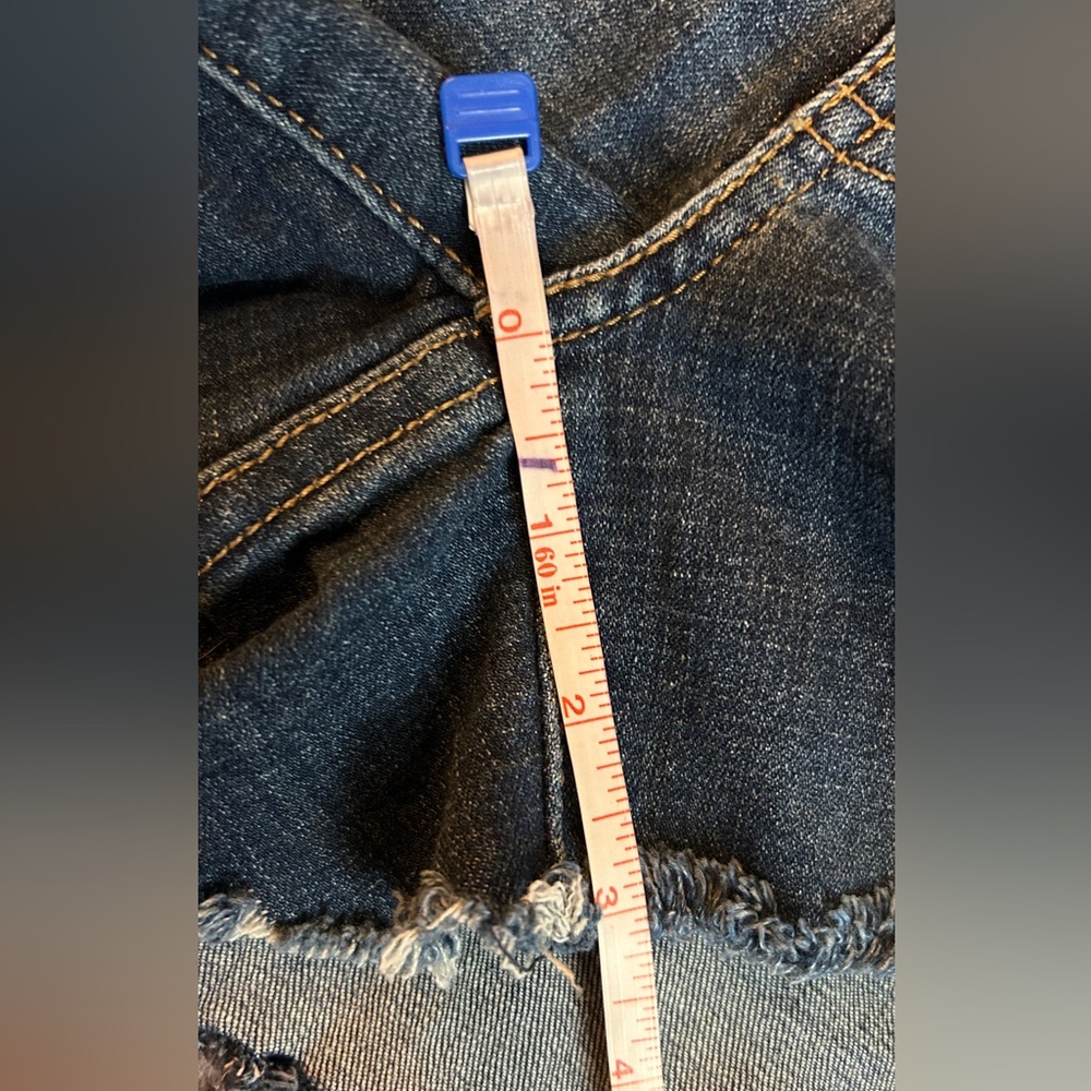 Levi Strauss jean shorts size 27 new never worn  never washed - Picture 12 of 13